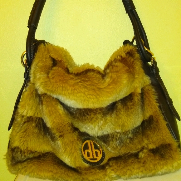 Handbag - Picture 6 of 6